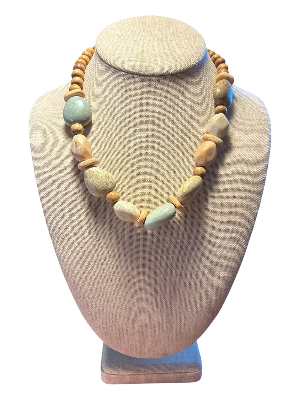 🔵 Cream & Mint Natural Stone Bead Necklace ~ 17 Inches